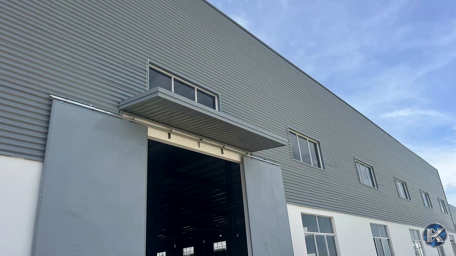 Read more about the article How to Plan a 5,000 m² Prefabricated Steel Logistics Warehouse